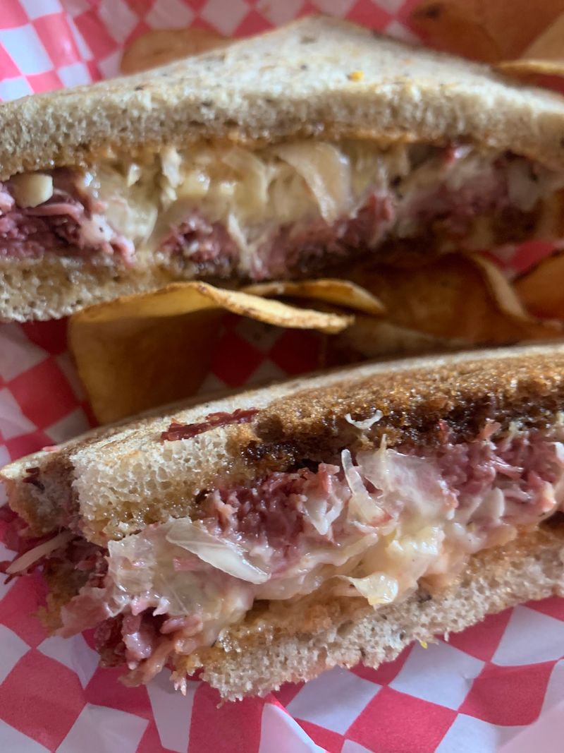 The Reuben That Keeps Regulars Coming Back