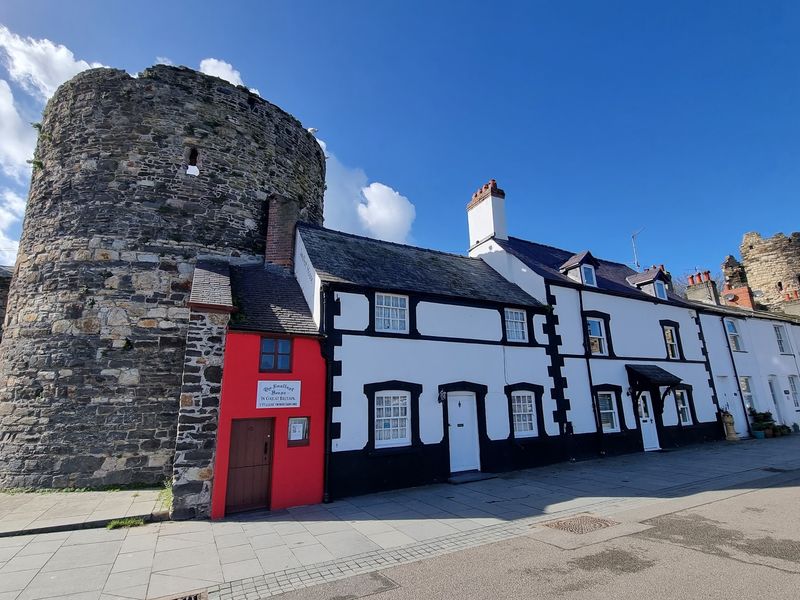 The Smallest House in Great Britain, Conwy, Wales The Smallest House in Great Britain, Conwy, Wales