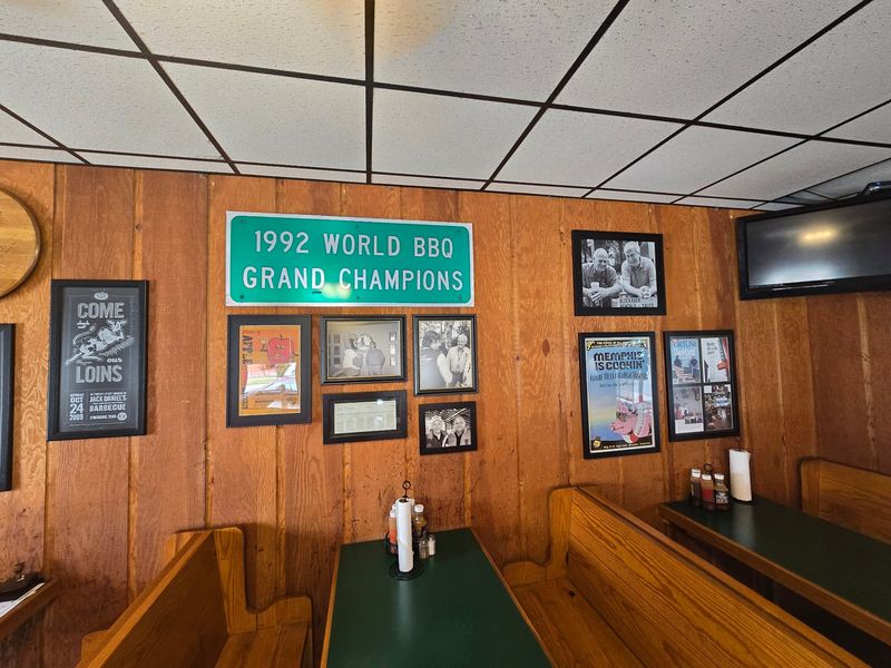 The Southern Illinois Town That Barbecue Built The Southern Illinois Town That Barbecue Built