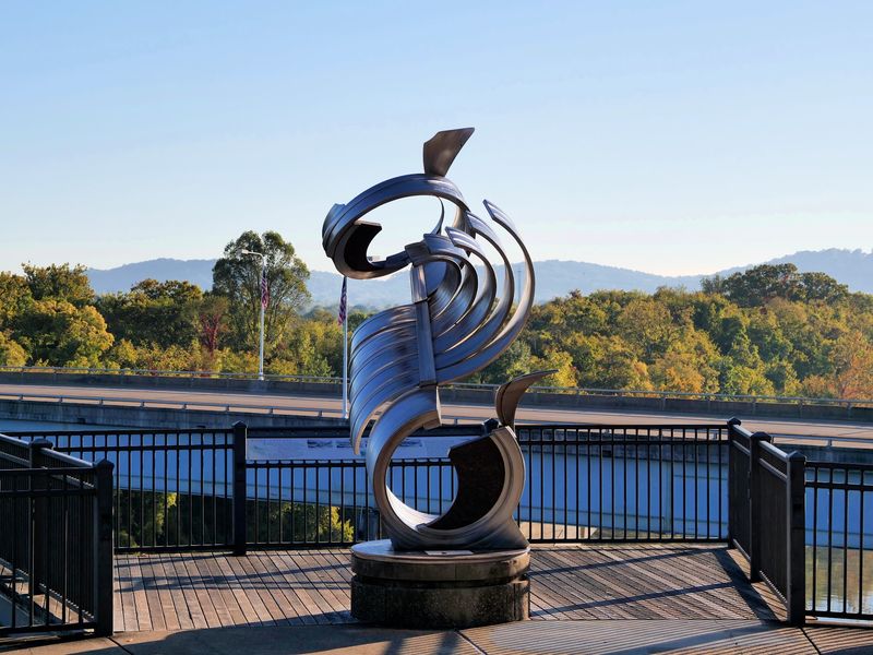 The Story Behind The Sculptures The Story Behind The Sculptures