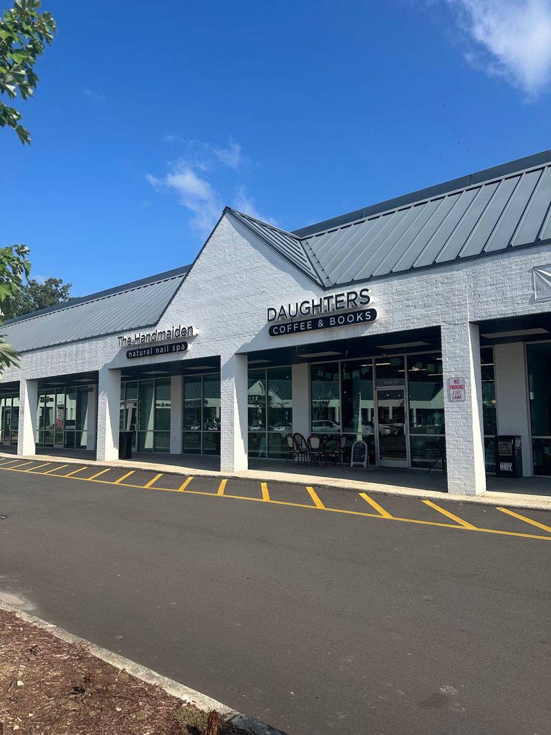 The Unassuming Shopping Center Setting The Unassuming Shopping Center Setting
