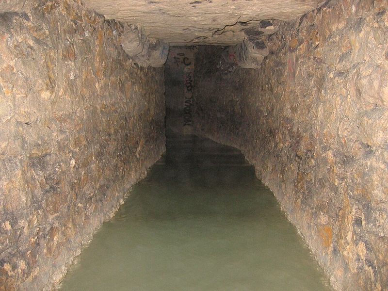 The Unauthorized Catacomb Network, Beneath Southern Paris The Unauthorized Catacomb Network, Beneath Southern Paris