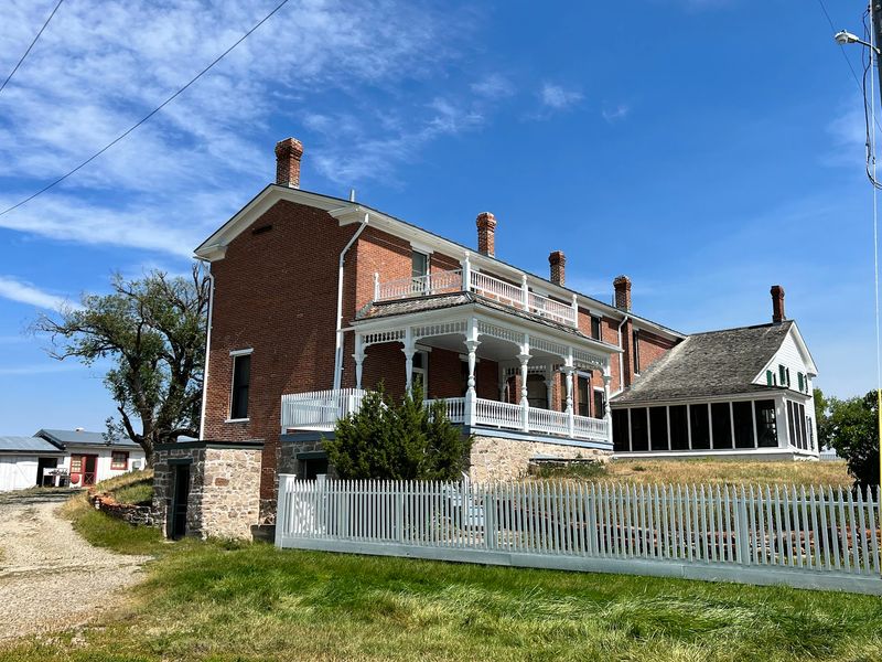 The Victorian Ranch House That Surprises Every Visitor The Victorian Ranch House That Surprises Every Visitor
