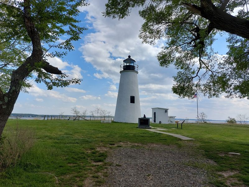 The Walk Out to Turkey Point