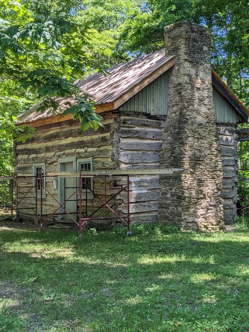 The Woman Behind the Mission to Save These Cabins The Woman Behind the Mission to Save These Cabins