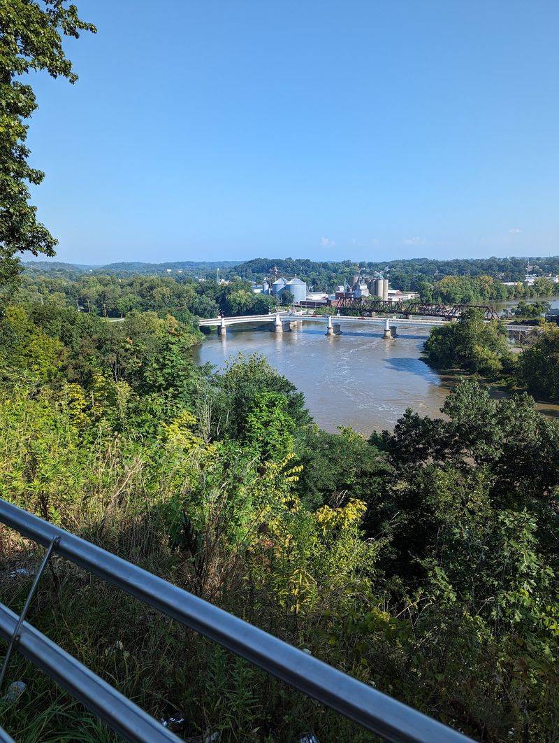 The Y-Bridge Overlook Itself - What You Actually See The Y-Bridge Overlook Itself - What You Actually See