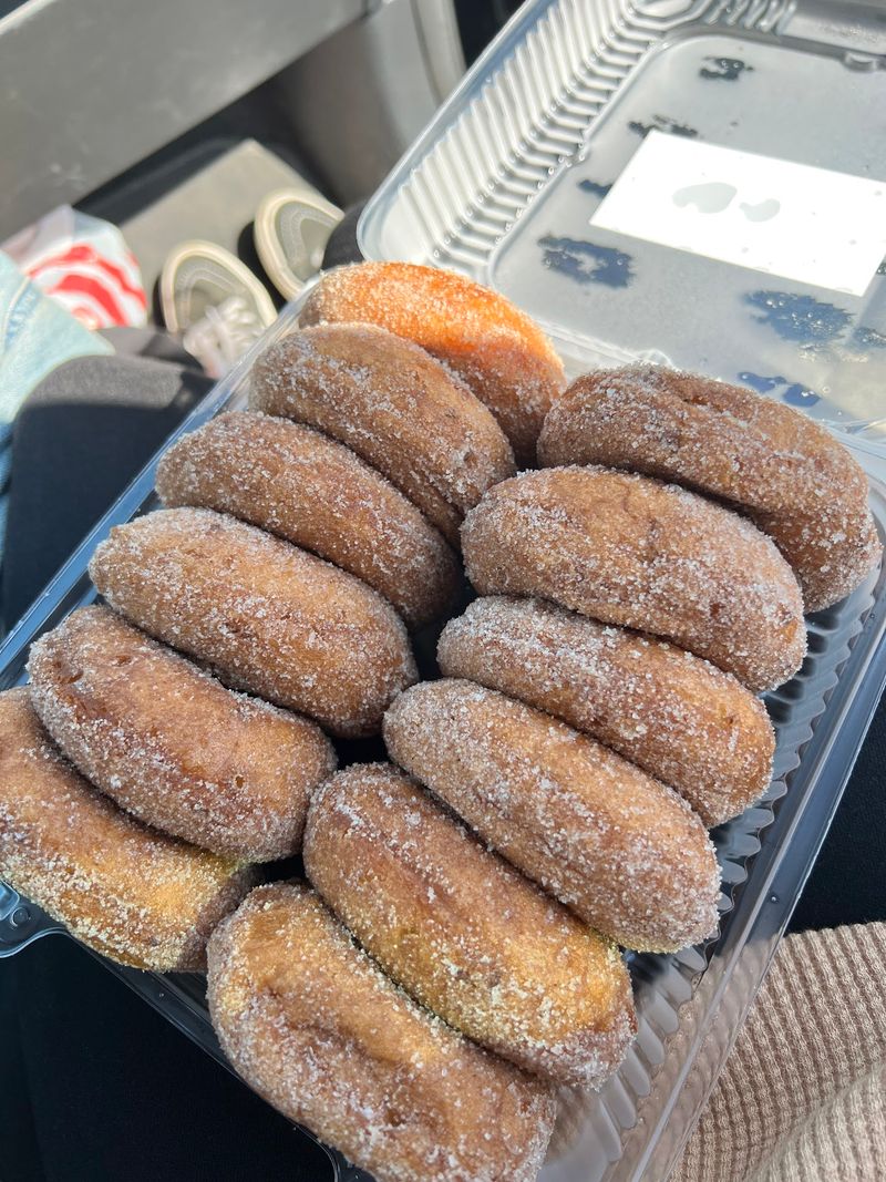 Those Legendary Apple Cider Donuts Those Legendary Apple Cider Donuts