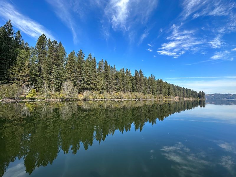 Three Lakes and a River Worth Exploring by Water Three Lakes and a River Worth Exploring by Water