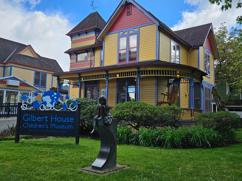 Three Victorian Houses Turned Playground of Discovery Three Victorian Houses Turned Playground of Discovery