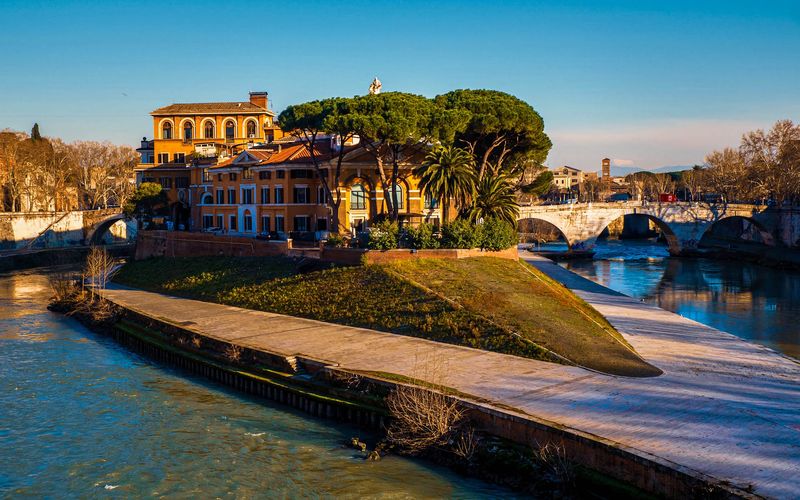 Tiber - Tiber Island, Italy Tiber - Tiber Island, Italy