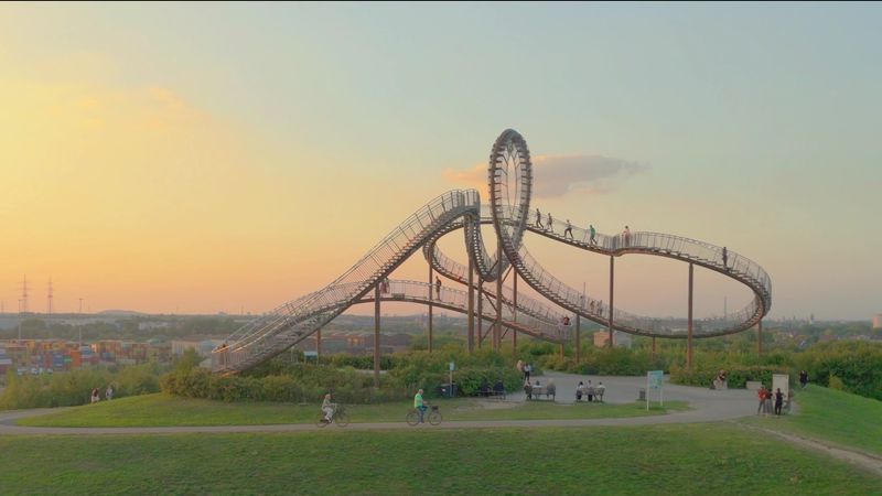 Tiger & Turtle Magic Mountain, Duisburg Tiger & Turtle Magic Mountain, Duisburg