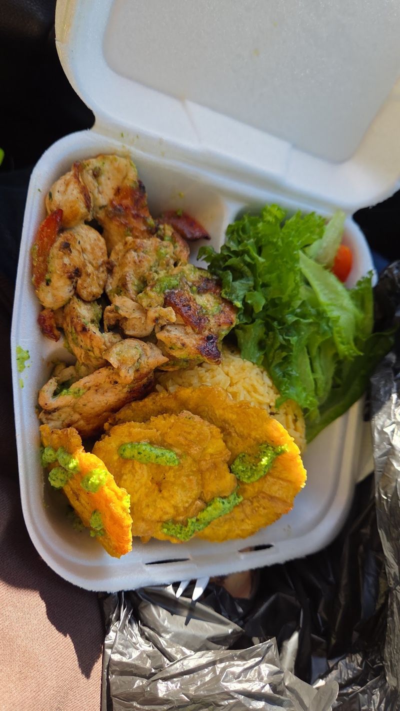 Tostones, Empanadillas, and the Sides That Complete the Meal Tostones, Empanadillas, and the Sides That Complete the Meal