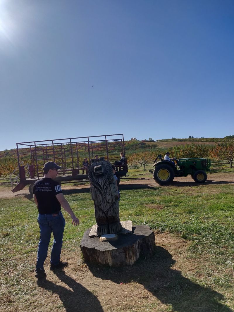 Tractor Rides And A Kid-Friendly Pause