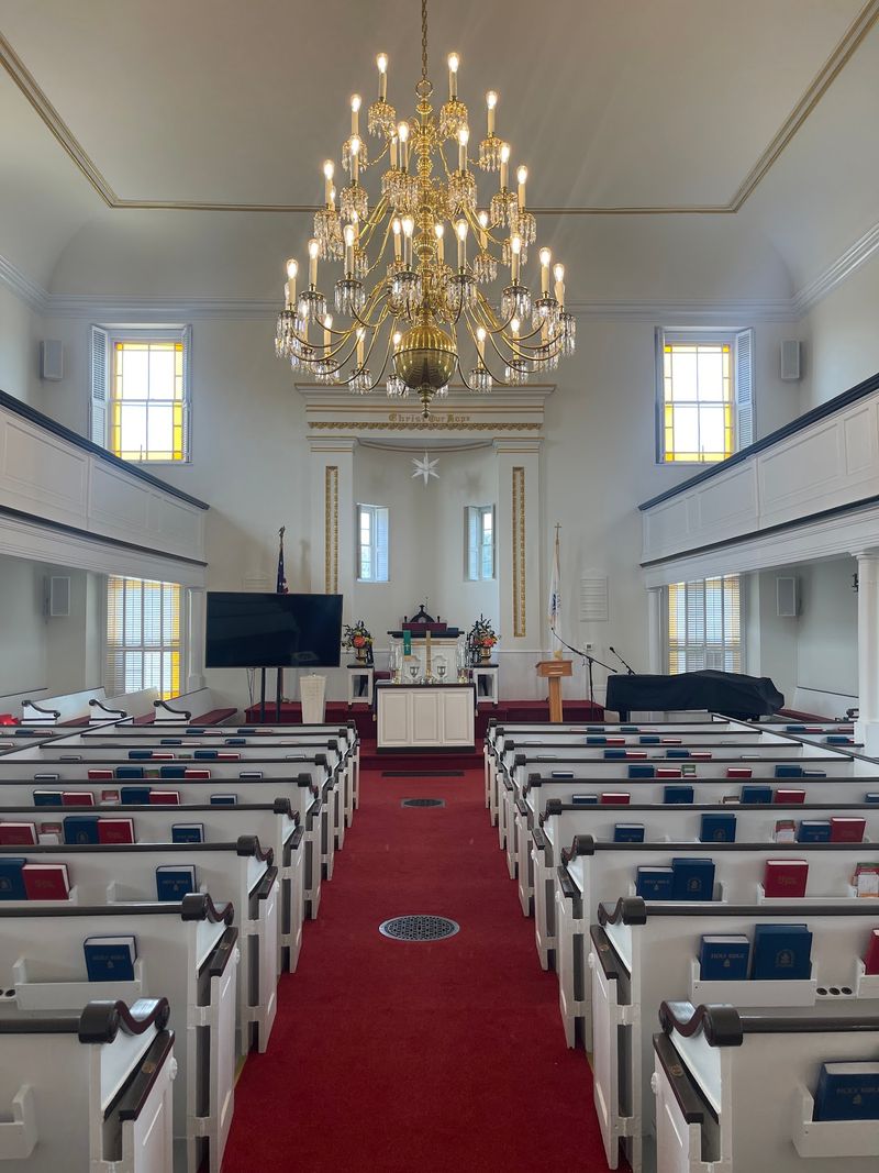 Tradition Paired With Modern Worship Tradition Paired With Modern Worship