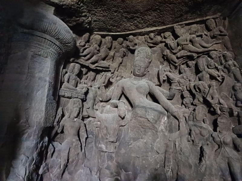 Trimurti of Elephanta, Maharashtra Trimurti of Elephanta, Maharashtra