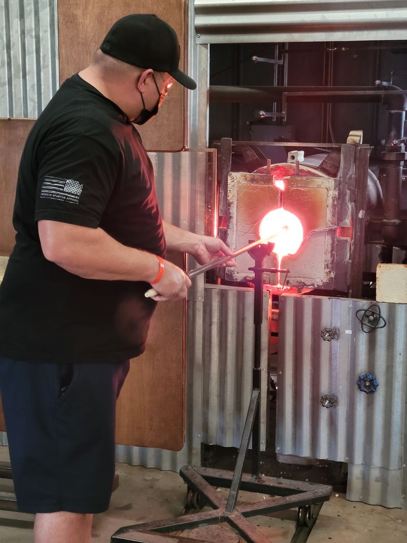Twenty Minutes in the Hot Shop