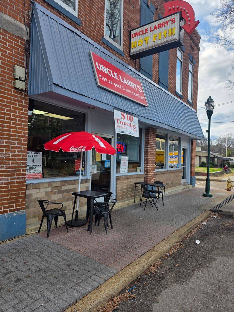 Uncle Larry's, Chattanooga, TN