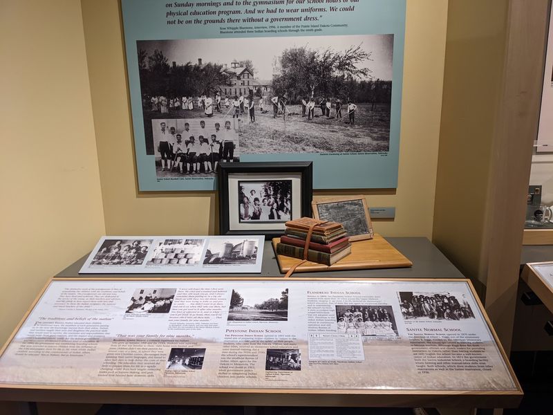 Understanding the Dakota People Before 1862 Understanding the Dakota People Before 1862