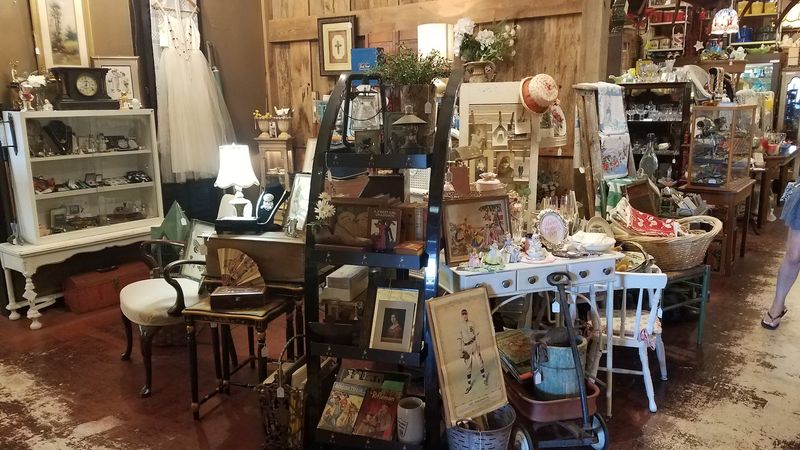 Vintage Clothing, Shoes, and Accessories Under One Roof Vintage Clothing, Shoes, and Accessories Under One Roof