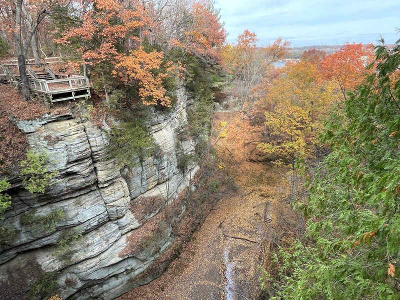 Visit for the scenery and investigate the carving carefully Visit for the scenery and investigate the carving carefully