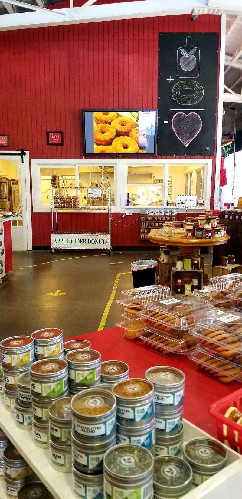 Warm Apple Cider Donuts Made To Order Warm Apple Cider Donuts Made To Order