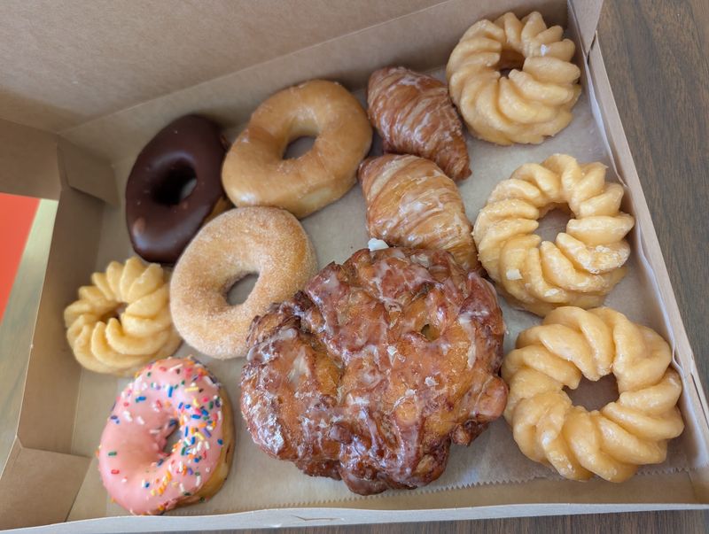 Warm Apple Fritters Worth the Early Alarm Warm Apple Fritters Worth the Early Alarm