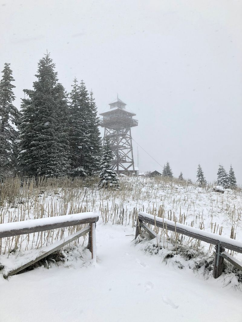 Warner Mountain Lookout, Oakridge, OR Warner Mountain Lookout, Oakridge, OR