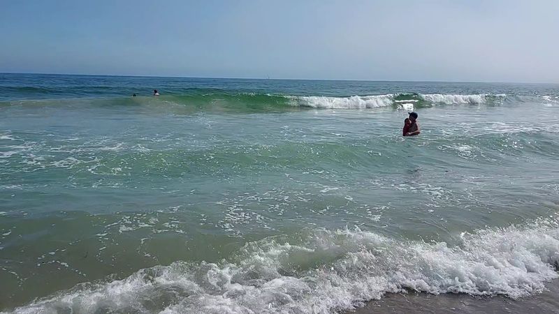 Waves That Play Nice With Everyone Waves That Play Nice With Everyone