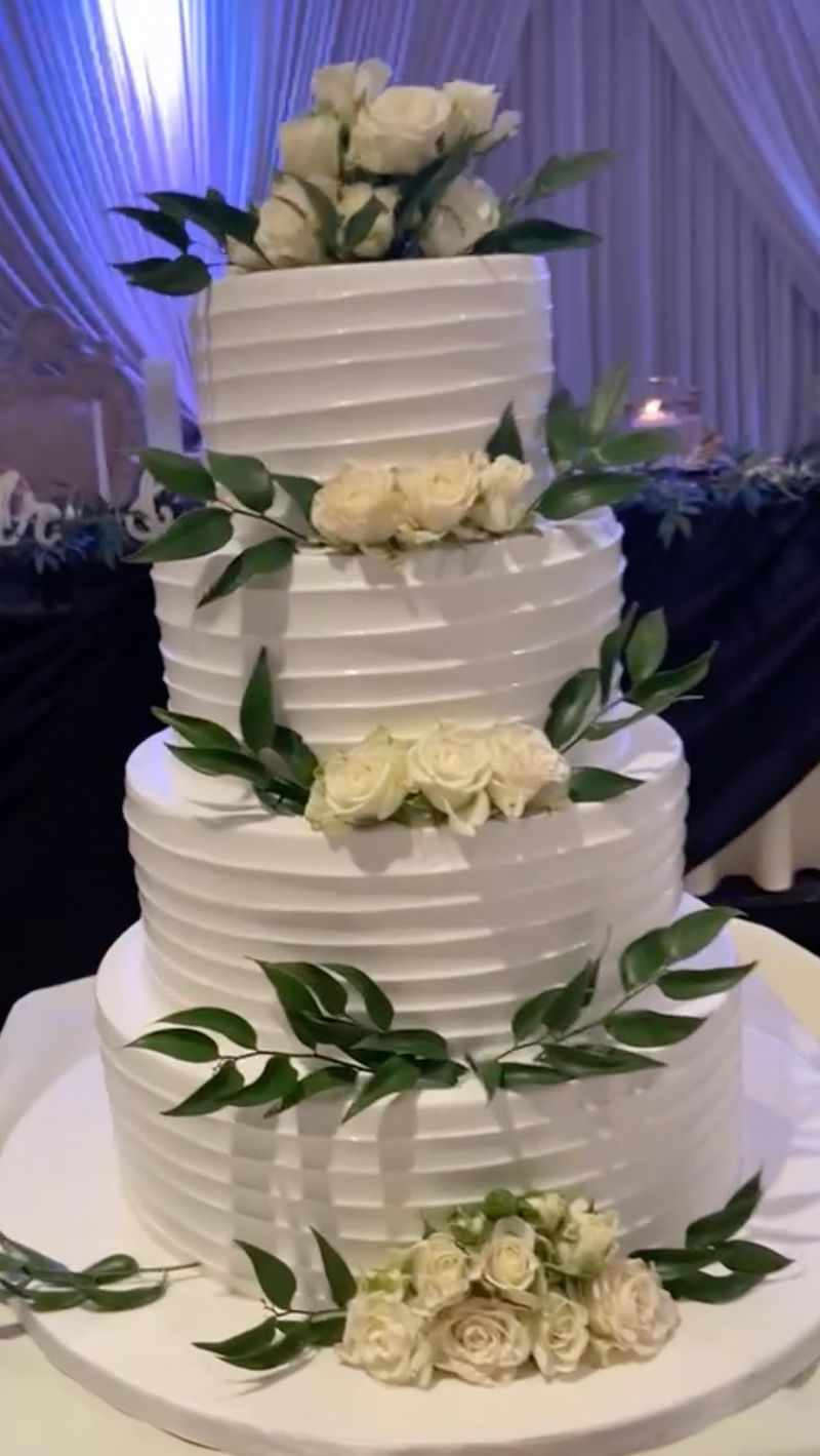 Wedding Cakes and Tasting Appointments Wedding Cakes and Tasting Appointments