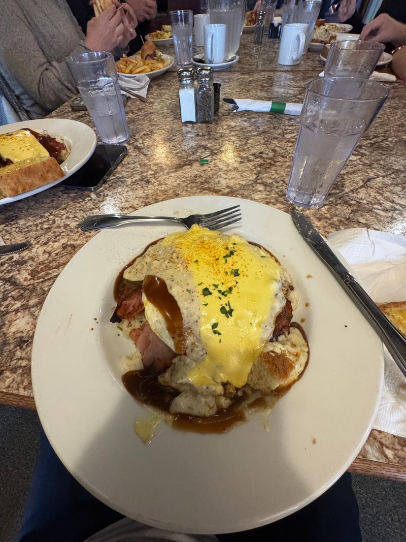 Weekend Brunch and the Irish Benedict Weekend Brunch and the Irish Benedict