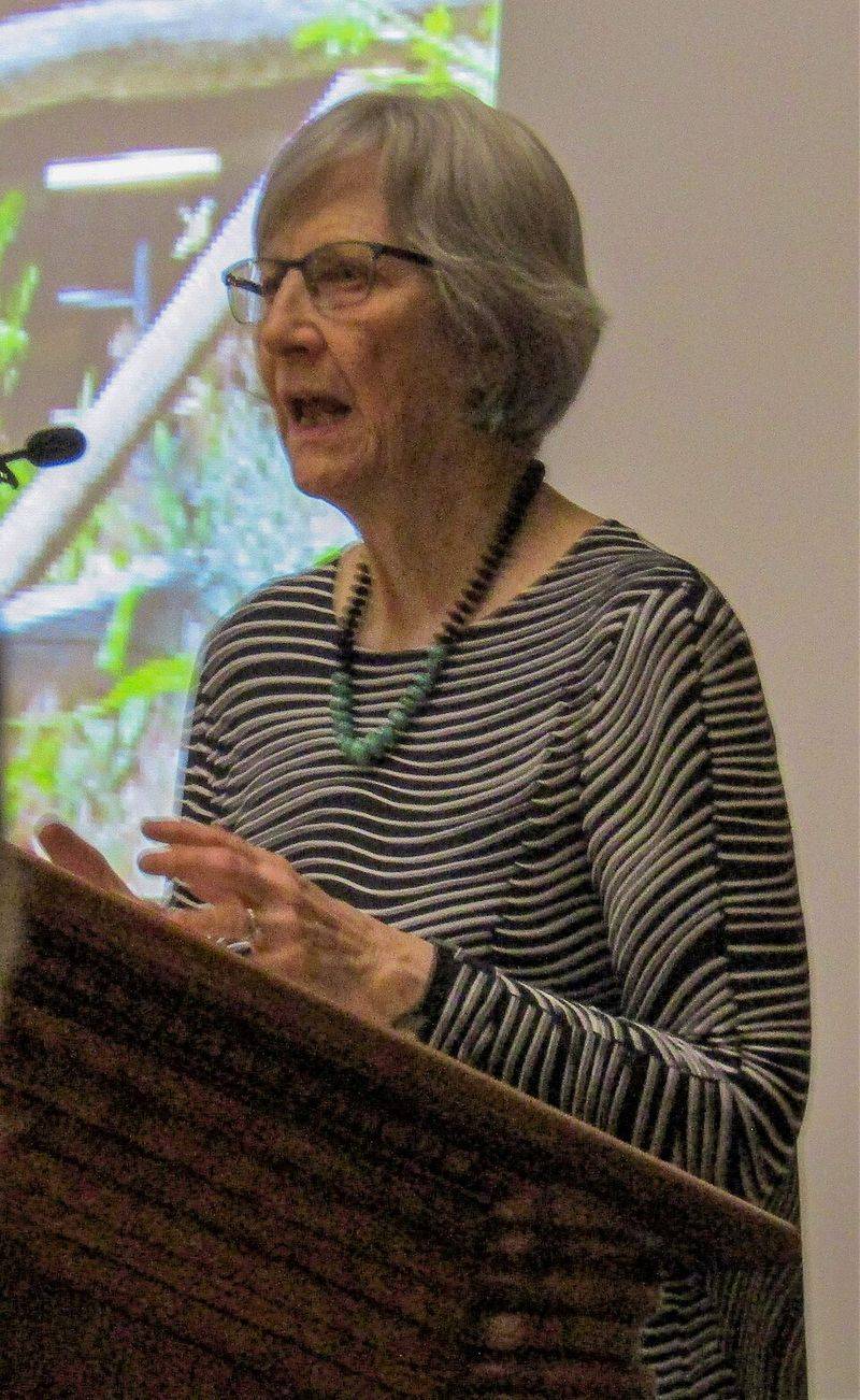 Well-Behaved Women Seldom Make History, Laurel Thatcher Ulrich Well-Behaved Women Seldom Make History, Laurel Thatcher Ulrich