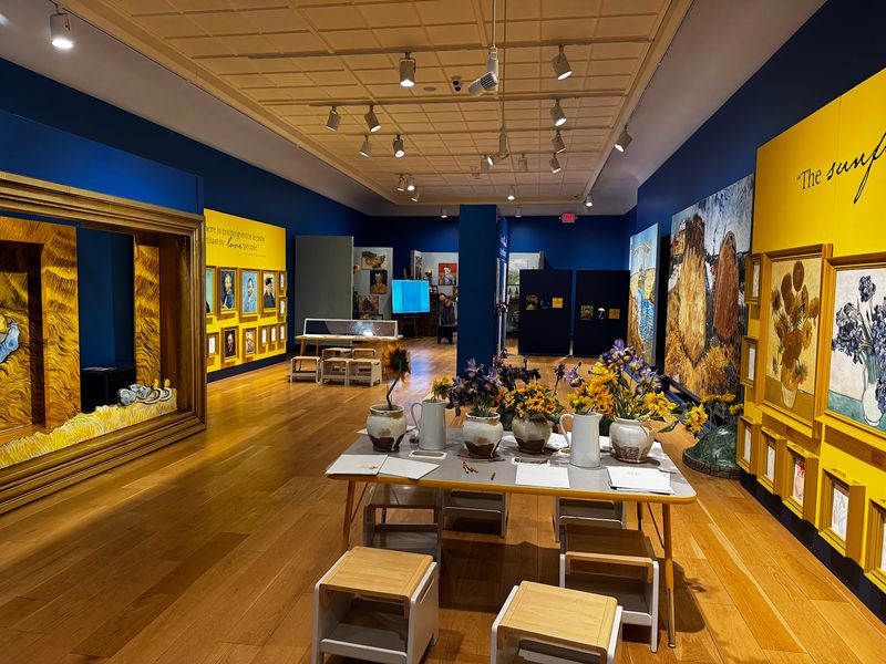 When Van Gogh Came to Town When Van Gogh Came to Town