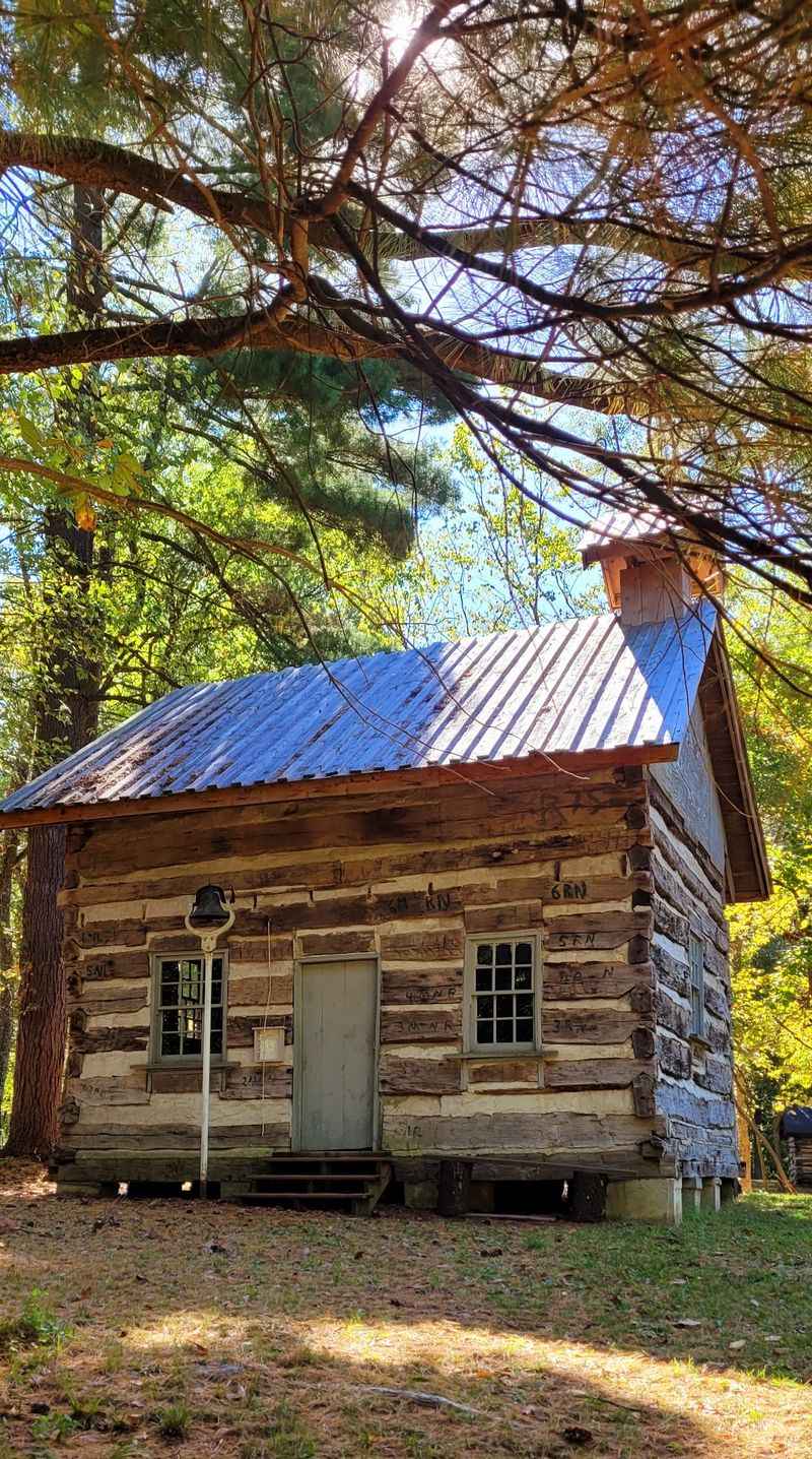 Where Kinmundy Log Cabin Village Sits and What It Is Where Kinmundy Log Cabin Village Sits and What It Is