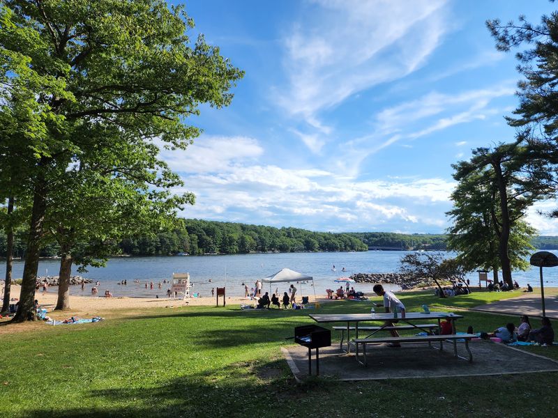 Where To Find This Mountain Lake Retreat Where To Find This Mountain Lake Retreat