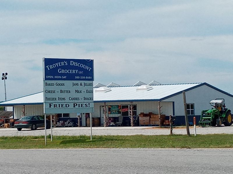 Where Troyer's Discount Grocery Sits on the Map Where Troyer's Discount Grocery Sits on the Map