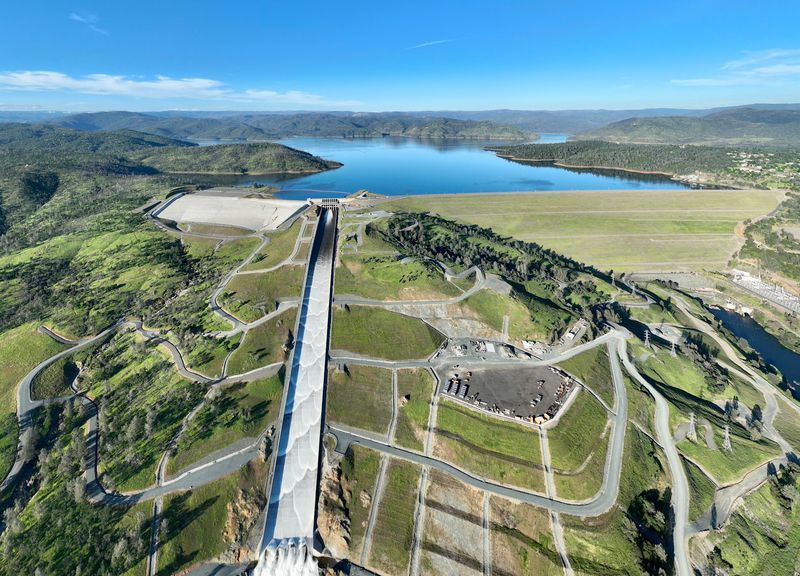 Where the Tallest Dam in America Stands Where the Tallest Dam in America Stands