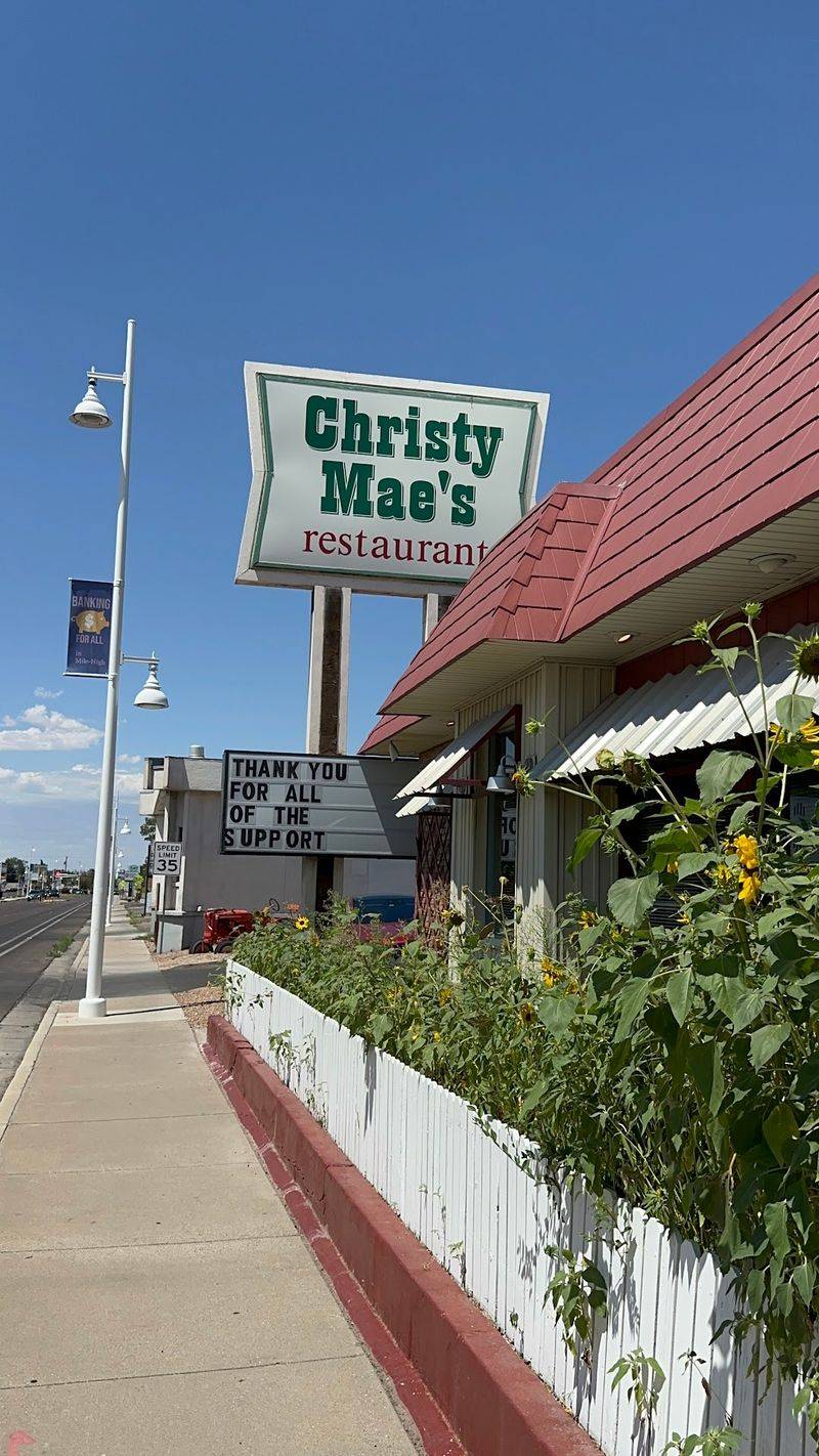 Where to Find This Country-Kitchen Favorite Where to Find This Country-Kitchen Favorite