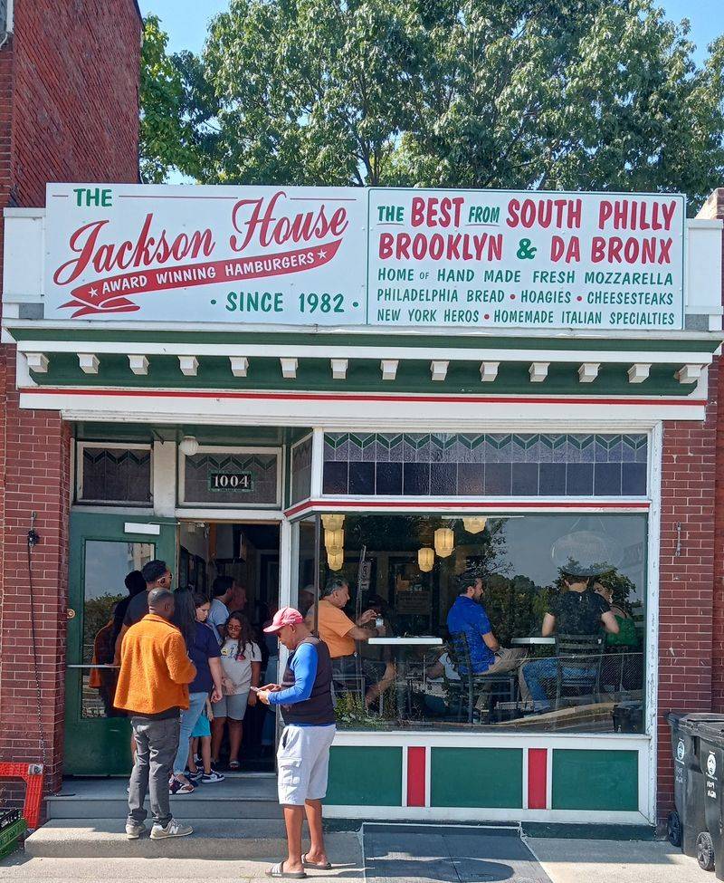 Where to Find This Harrisburg Icon