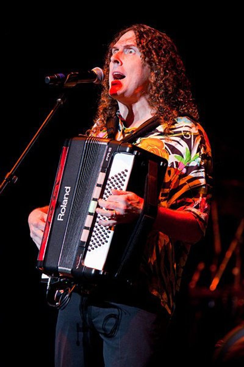 'White & Nerdy' - 'Weird Al' Yankovic 'White & Nerdy' - 'Weird Al' Yankovic