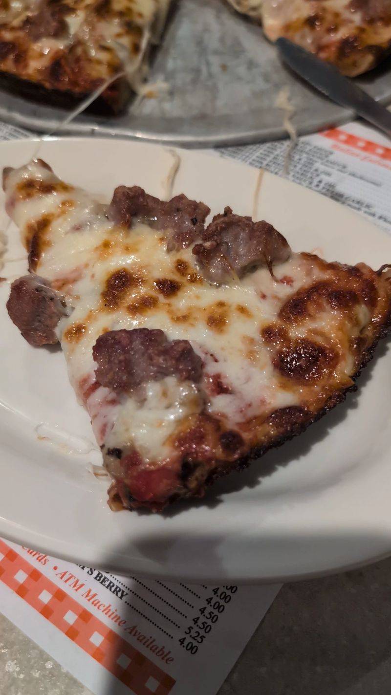 White Pizza and the Menu's Quieter Gems White Pizza and the Menu's Quieter Gems