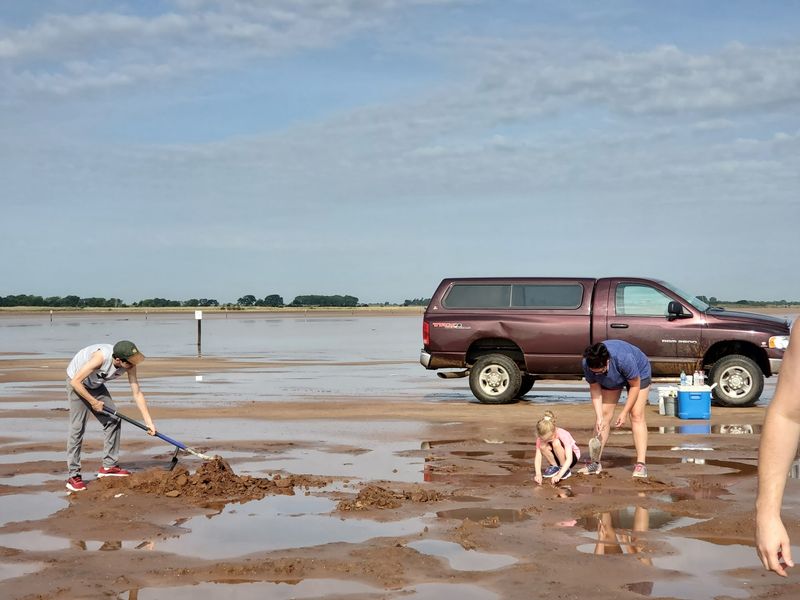 Who Enjoys the Salt Plains Crystal Dig Most