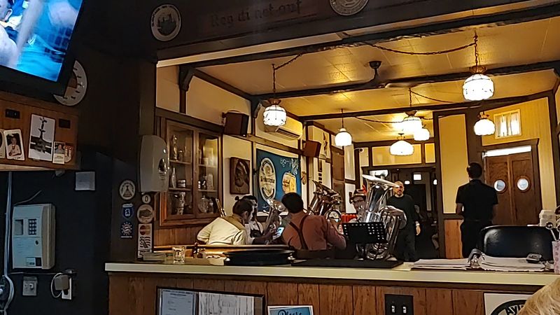 Who Laschet's Inn Is Made For Who Laschet's Inn Is Made For