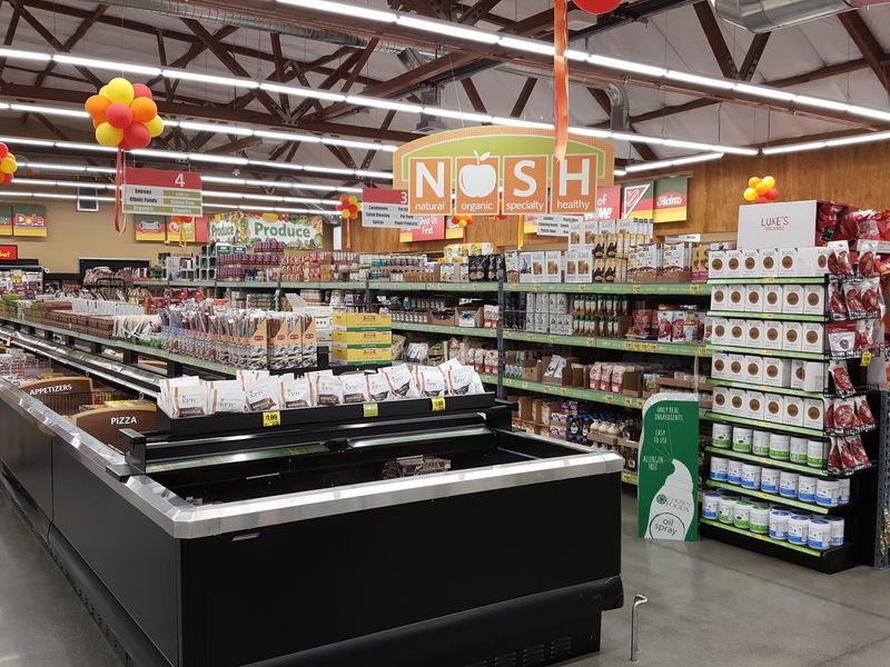 Who Loves Shopping Here Most Who Loves Shopping Here Most