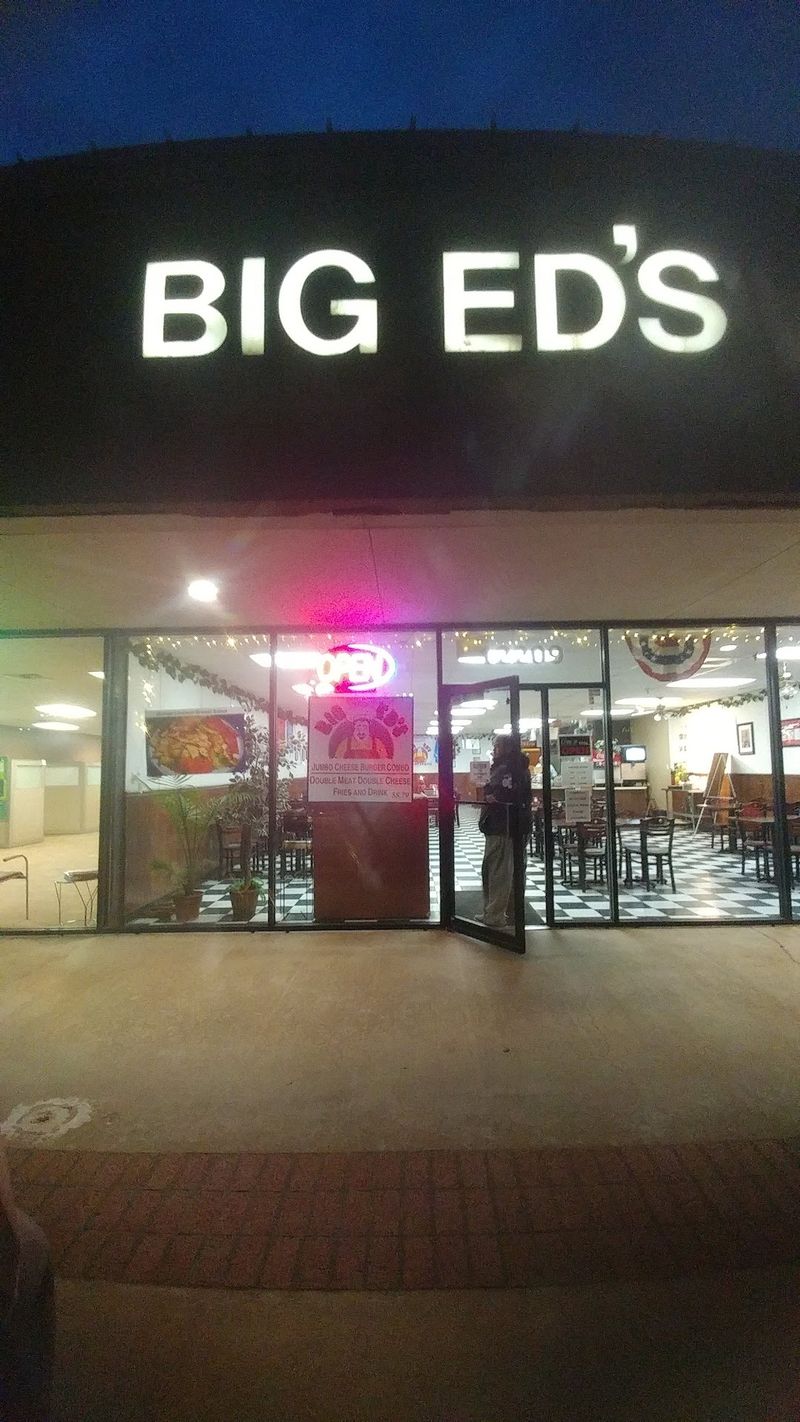 Why Big Ed's Earns a Spot on Any Oklahoma City Itinerary Why Big Ed's Earns a Spot on Any Oklahoma City Itinerary