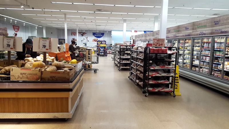 Why Shoppers Keep Coming Back Why Shoppers Keep Coming Back