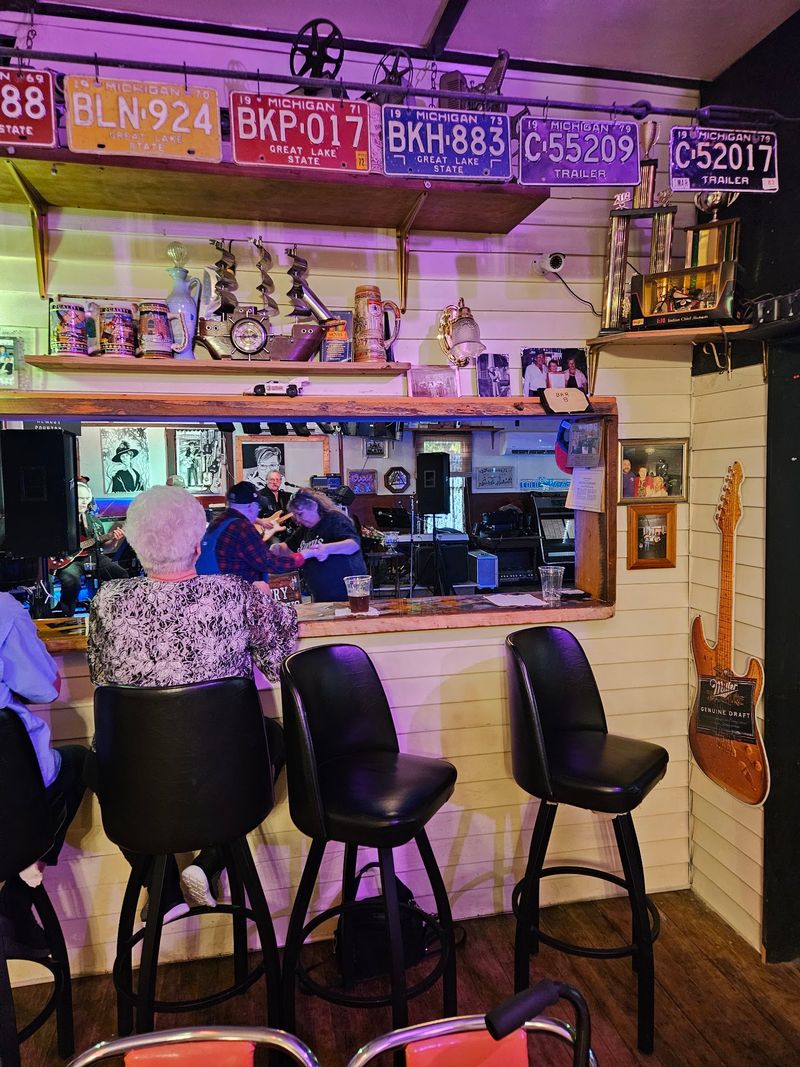 Why This Place Feels Like a True Northern Michigan Secret Why This Place Feels Like a True Northern Michigan Secret