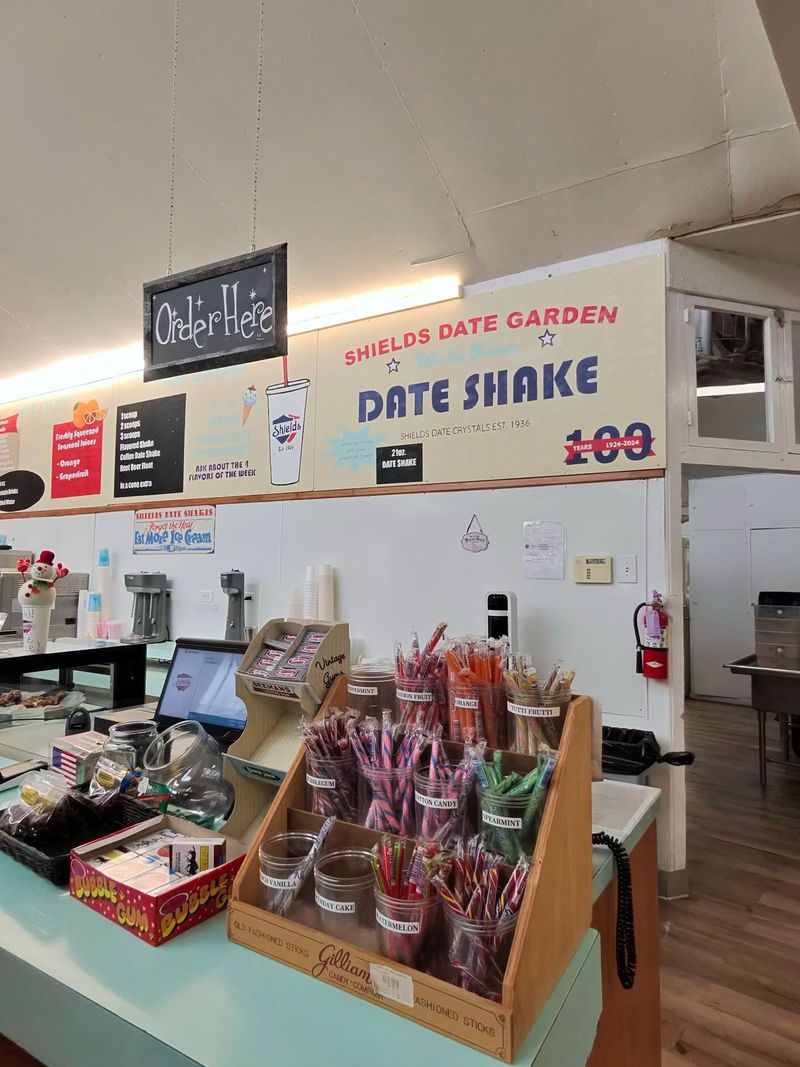 Why This Roadside Gem Stays on Bucket Lists Why This Roadside Gem Stays on Bucket Lists