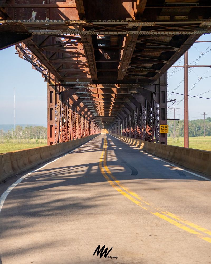 Why the Bridge Feels Like a Tunnel Why the Bridge Feels Like a Tunnel