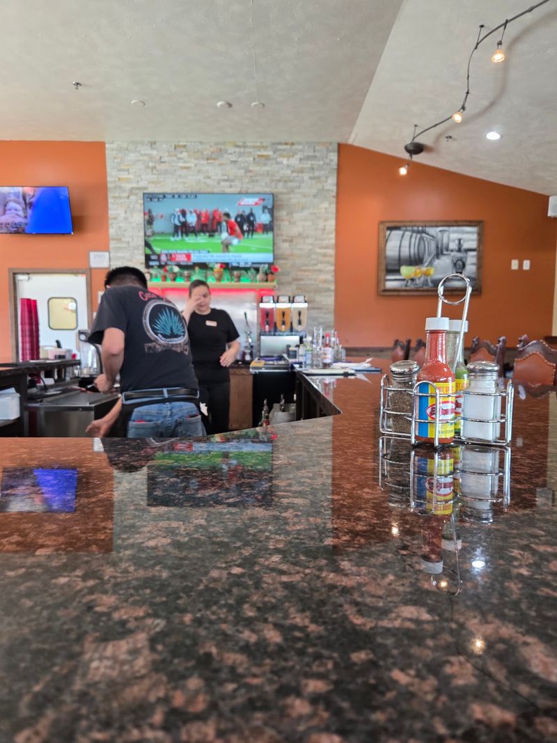 Why the Service Here Stands Out From the Crowd Why the Service Here Stands Out From the Crowd