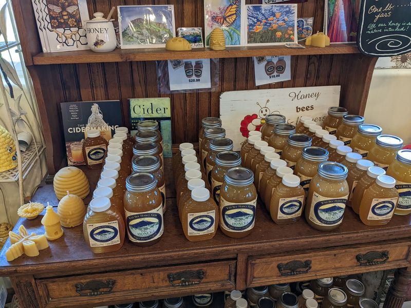 Wild Bee Honey Farm, Eagle Point, OR Wild Bee Honey Farm, Eagle Point, OR